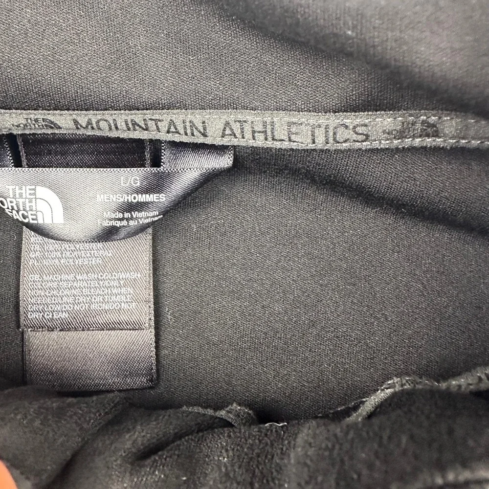 The North Face Mountain Athletics Mens Large Black Full Zip Fleece Jacket Mock